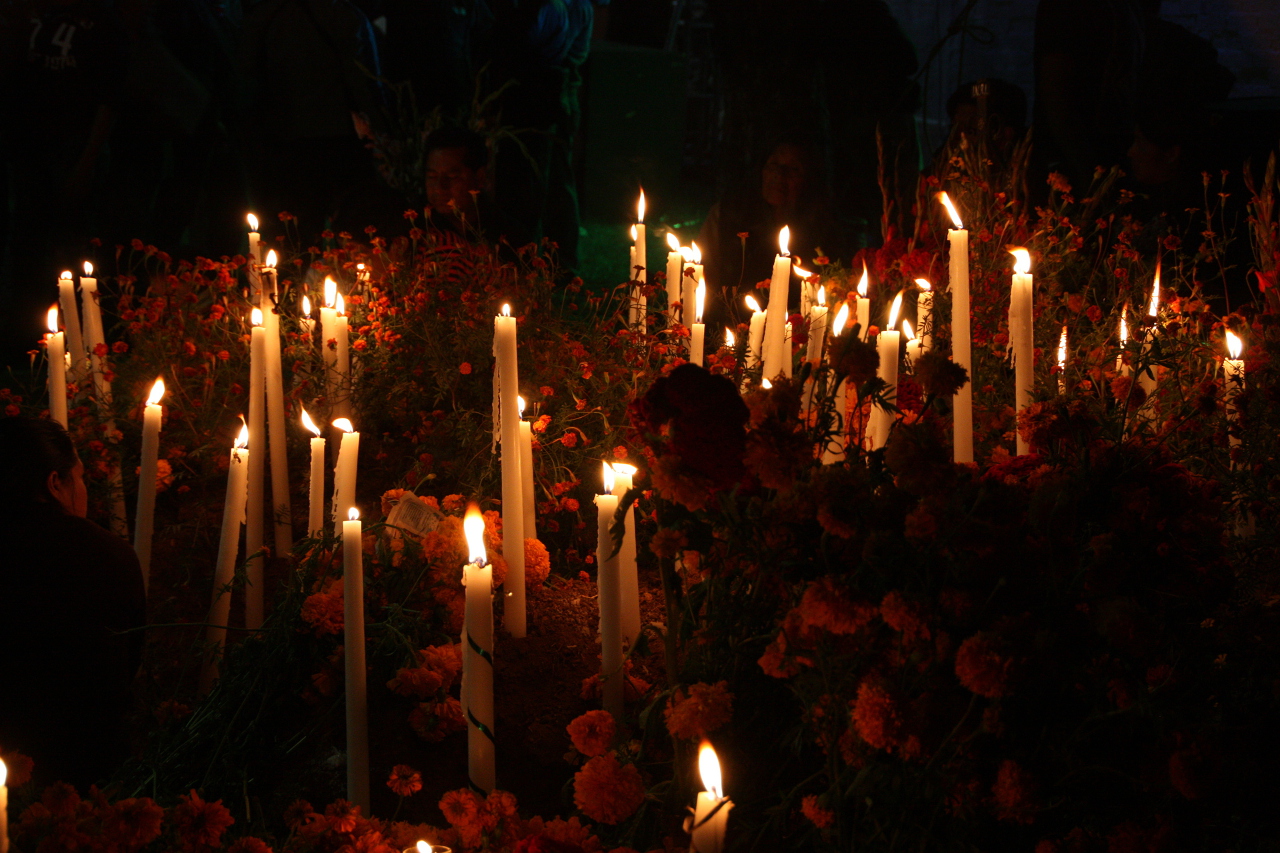 Another view of Atzompa cemetary